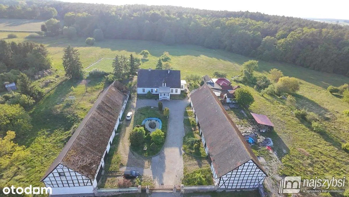 Gryfice okolica - gospodarstwo ze stajnią i 4ha (15)