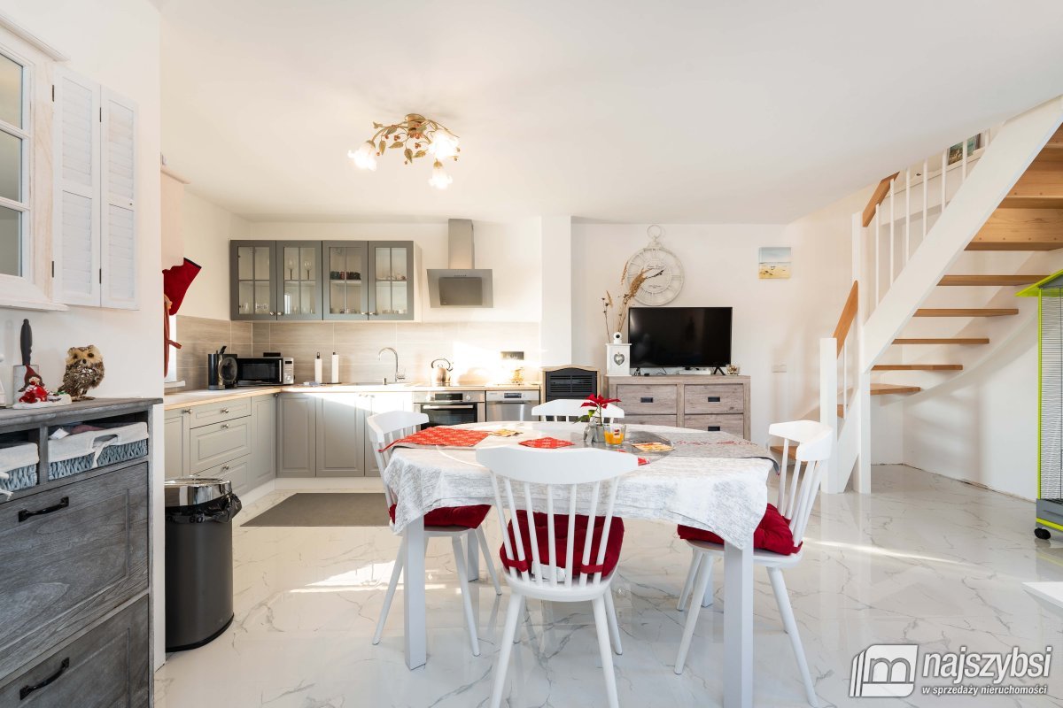 Drawsko - obrzeża - 2 domy, blisko jeziora (2)