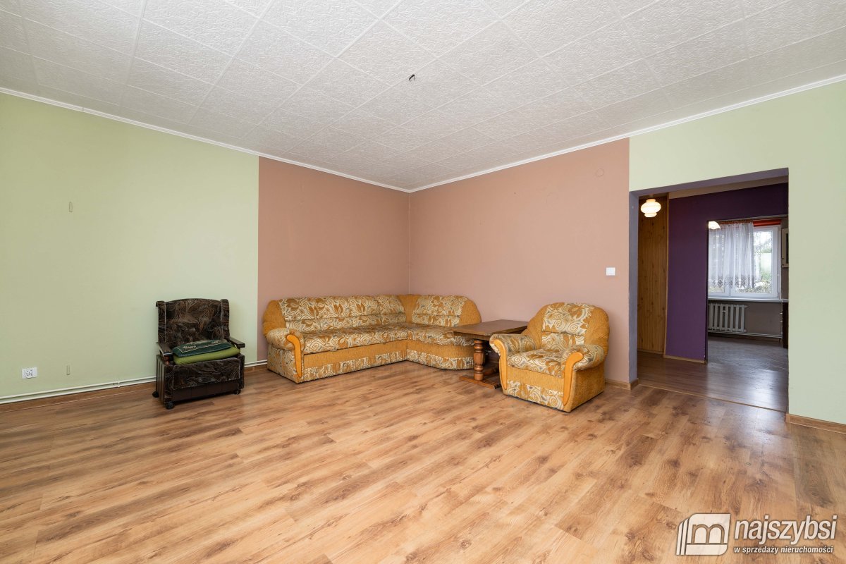 Świdwin- obrzeża- dom w cichej okolicy (2)