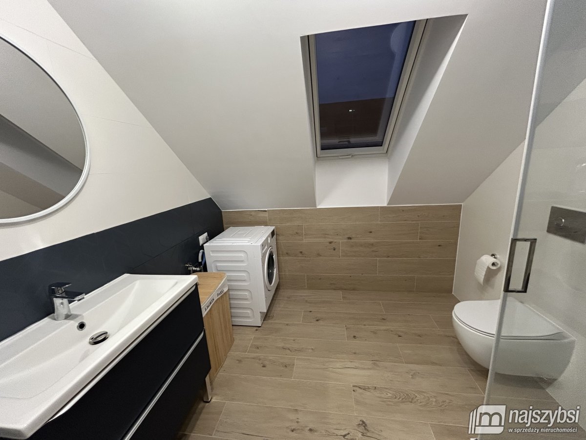 Kołobrzeg - nowoczesny dom gotowy do zamieszkania (2)