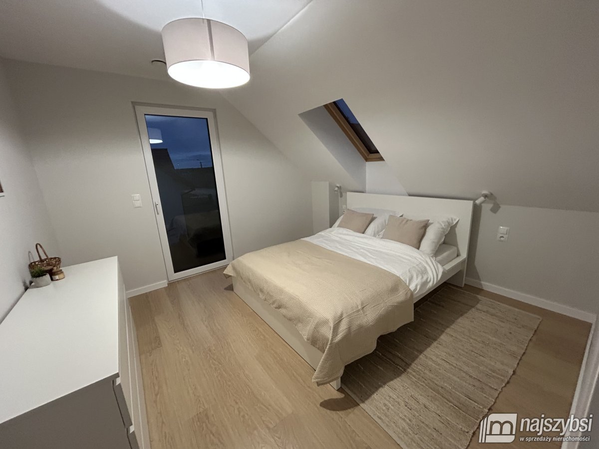 Kołobrzeg - nowoczesny dom gotowy do zamieszkania (3)