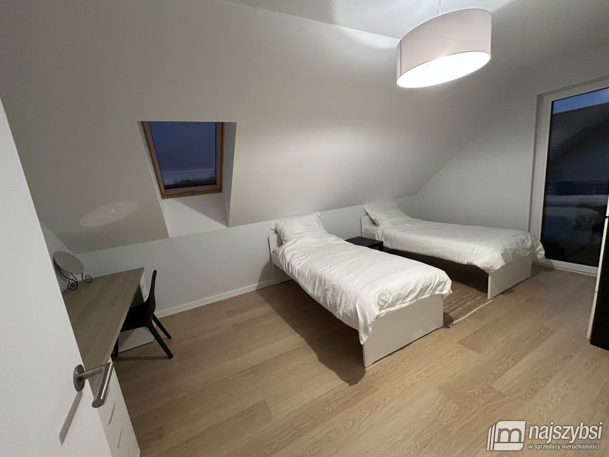 Kołobrzeg - nowoczesny dom gotowy do zamieszkania (4)