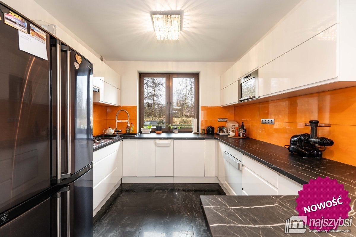 ŚWINOUJŚCIE- PIĘKNY DOM W ZACISZNEJ OKOLICY (10)