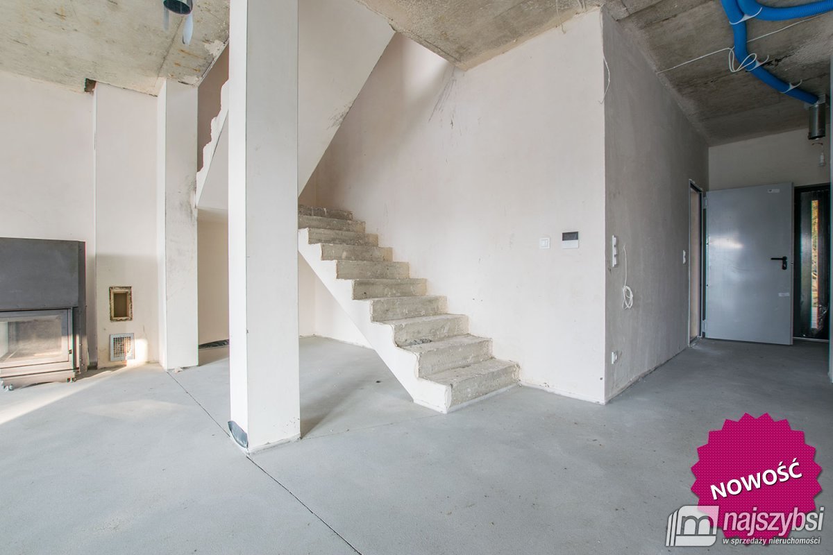 ŚWINOUJŚCIE - NOWOCZESNY APARTAMENT- PÓŁ BLIŹNIAKA (11)