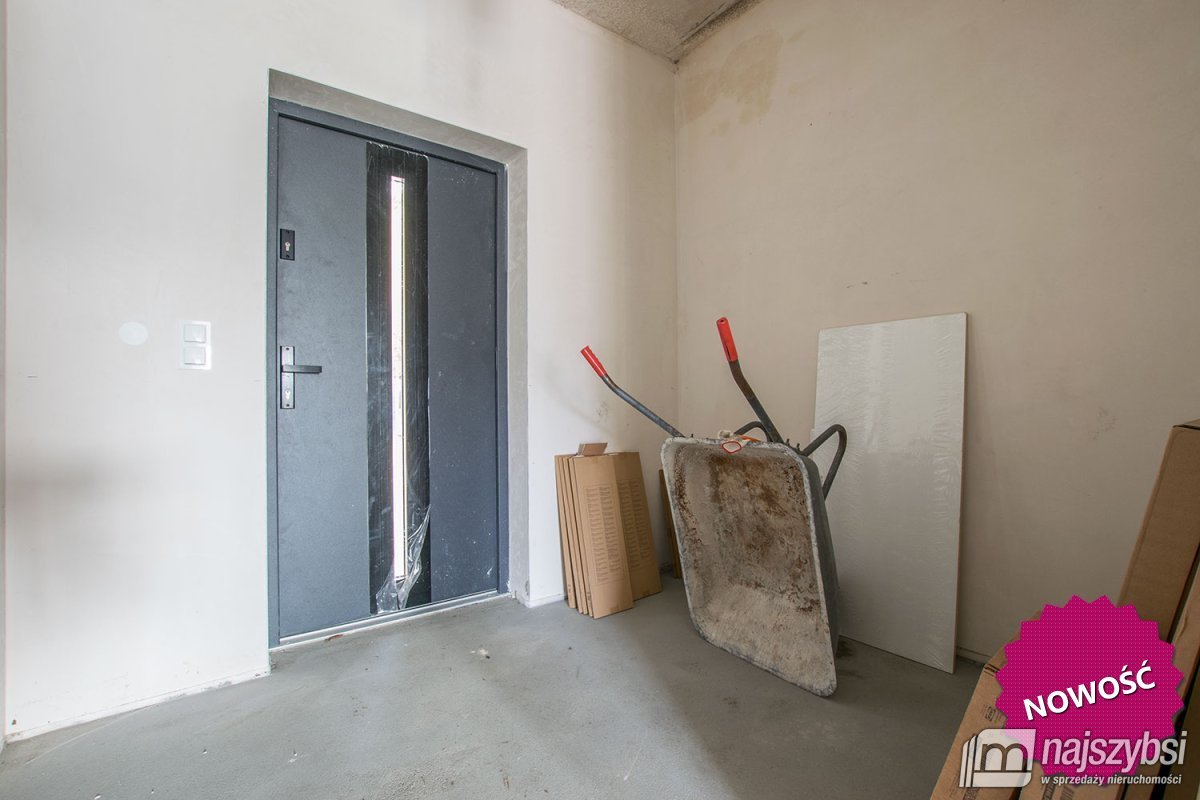 ŚWINOUJŚCIE - NOWOCZESNY APARTAMENT- PÓŁ BLIŹNIAKA (12)