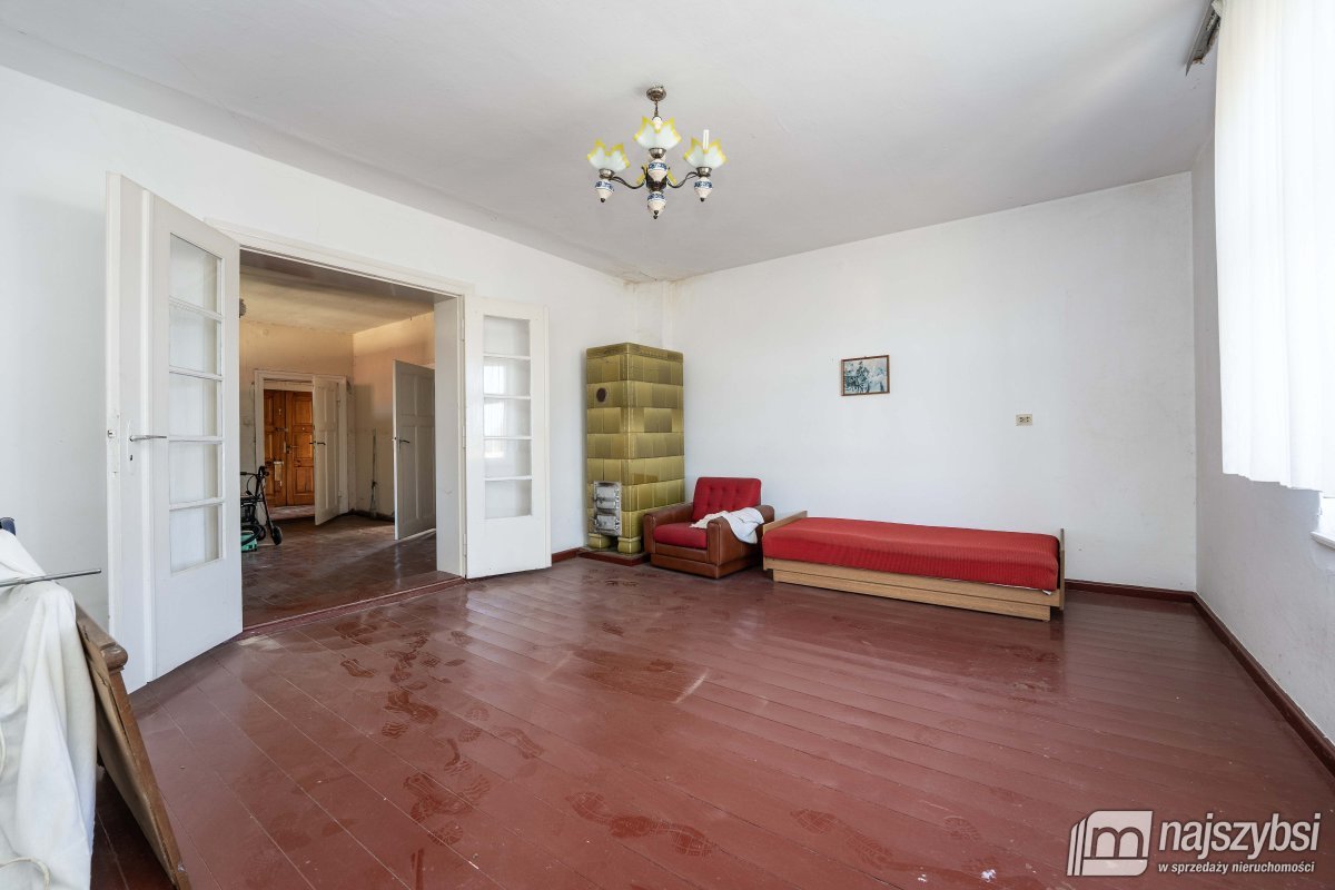 Trzebiatów- dom wolnostojący 9 km od morza (11)