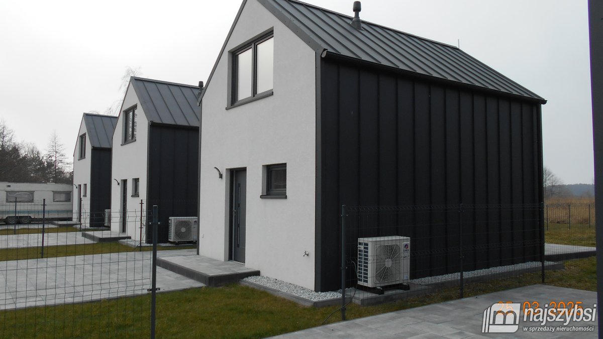 Zastań ok. Międzywodzia - dom w pasie nadmorskim  (1)