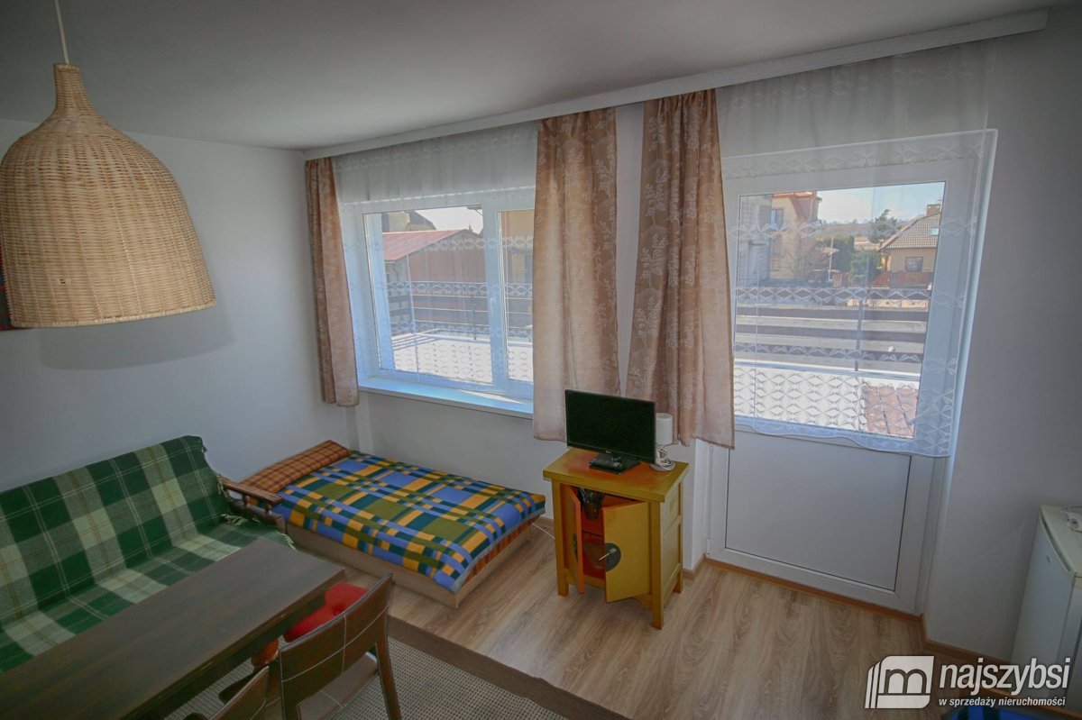 Międzywodzie- duży pensjonat z potencjałem  (7)