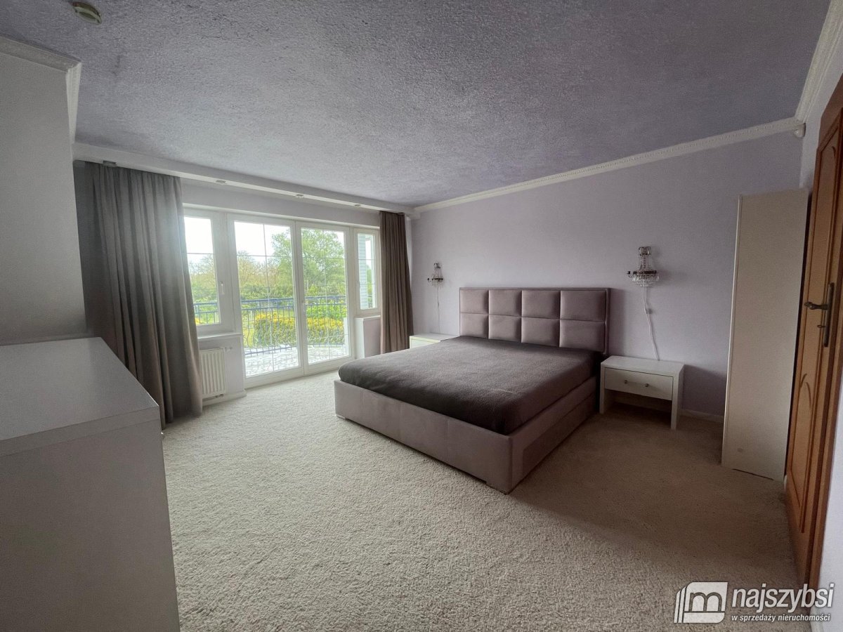 Stargard - posiadłość  w cichej okolicy miasta  (11)