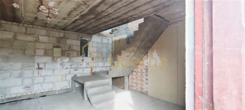 Nieruchomość usługowo-mieszkalna w Pełczycach (18)