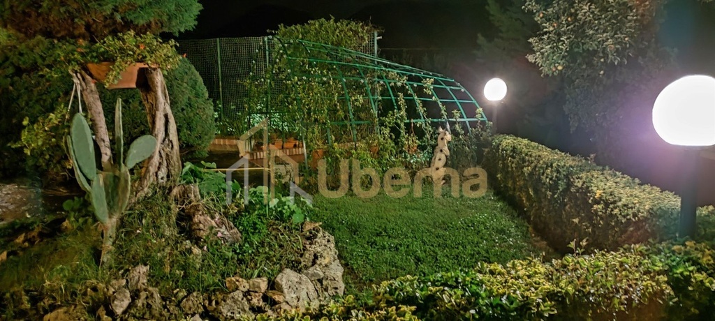 Dom z ogrodem w  Gerano, 40 km od Rzym, sprzedaż. (7)