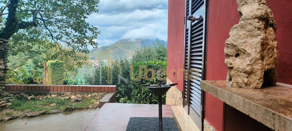 Dom z ogrodem w  Gerano, 40 km od Rzym, sprzedaż. (16)