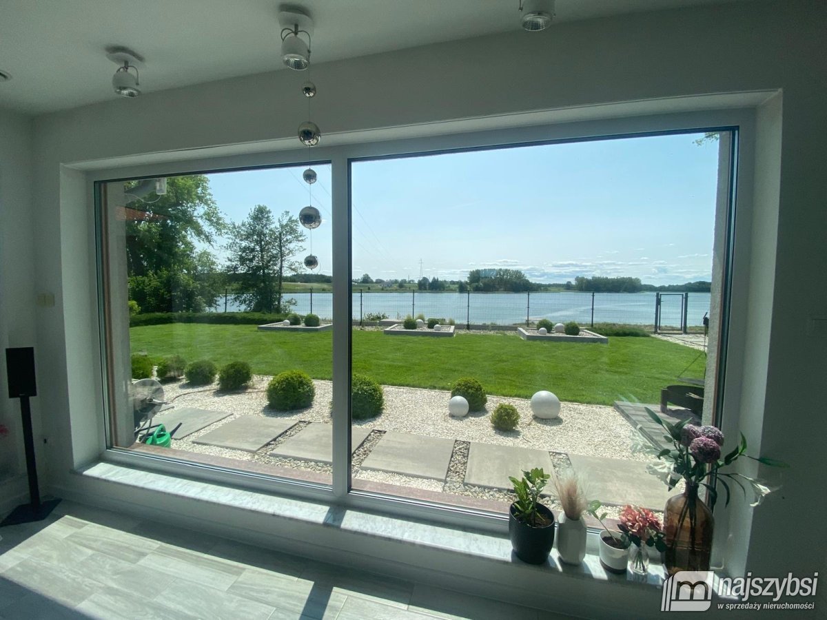 Nowogard- dom z widokiem na jezioro (3)