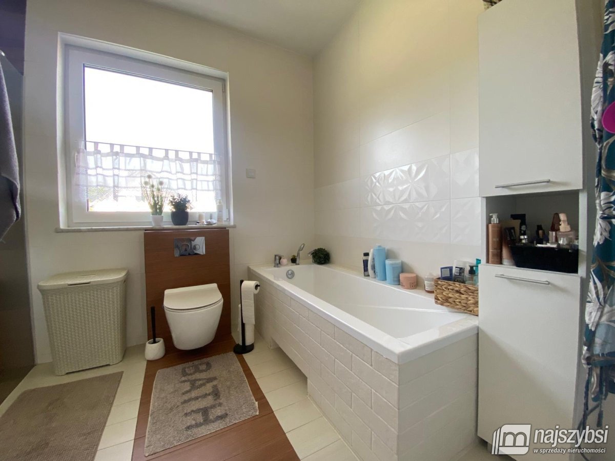 Nowogard- dom z widokiem na jezioro (7)