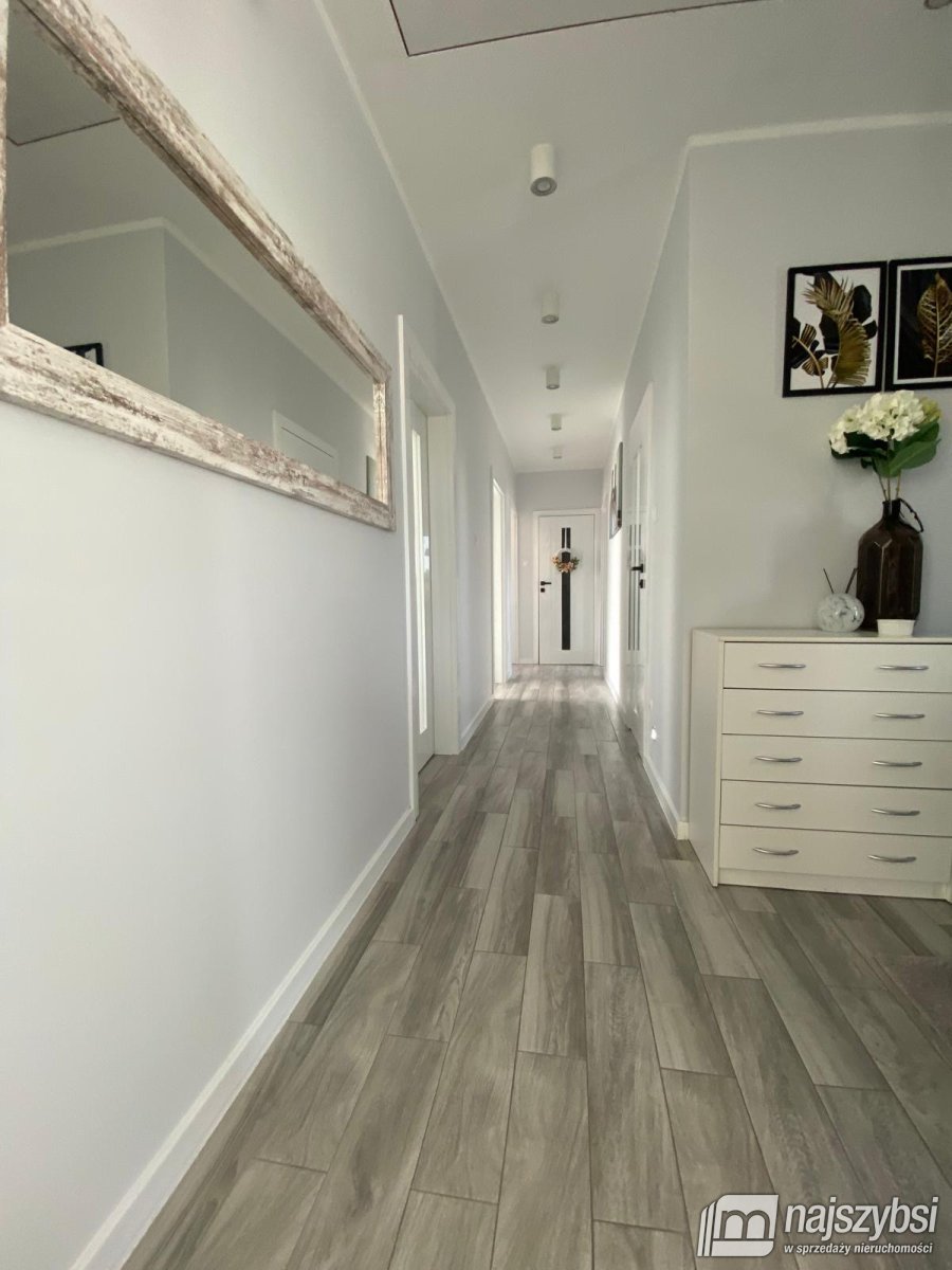 Nowogard- dom z widokiem na jezioro (9)