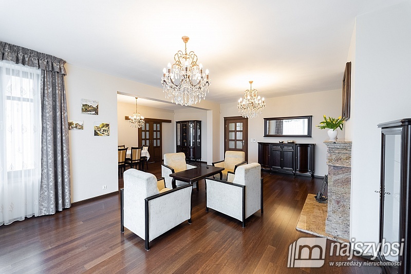 Stare Czarnowo- posiadłość idealna pod inwestycję (1)