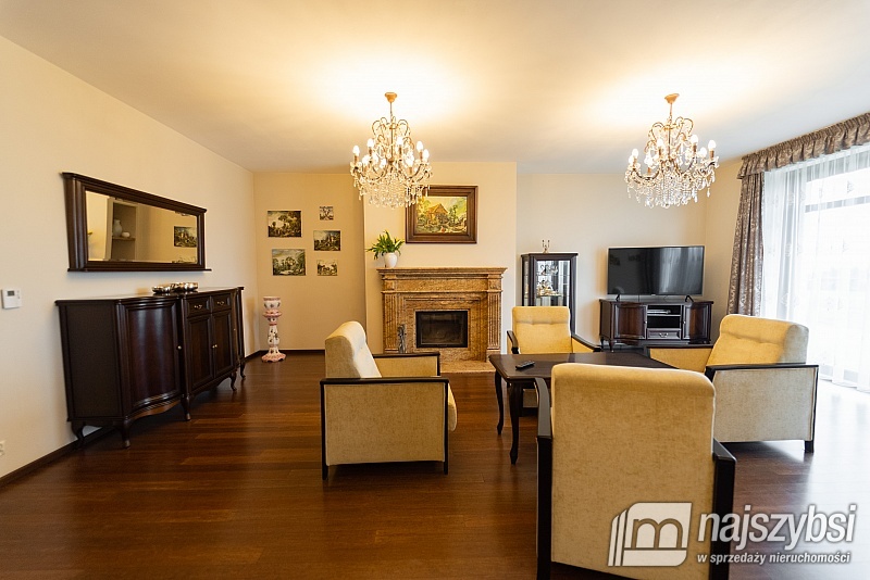 Stare Czarnowo- posiadłość idealna pod inwestycję (12)