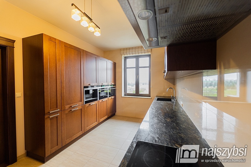 Stare Czarnowo- posiadłość idealna pod inwestycję (15)