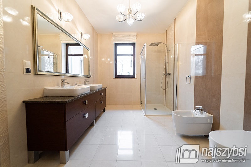 Stare Czarnowo- posiadłość idealna pod inwestycję (19)