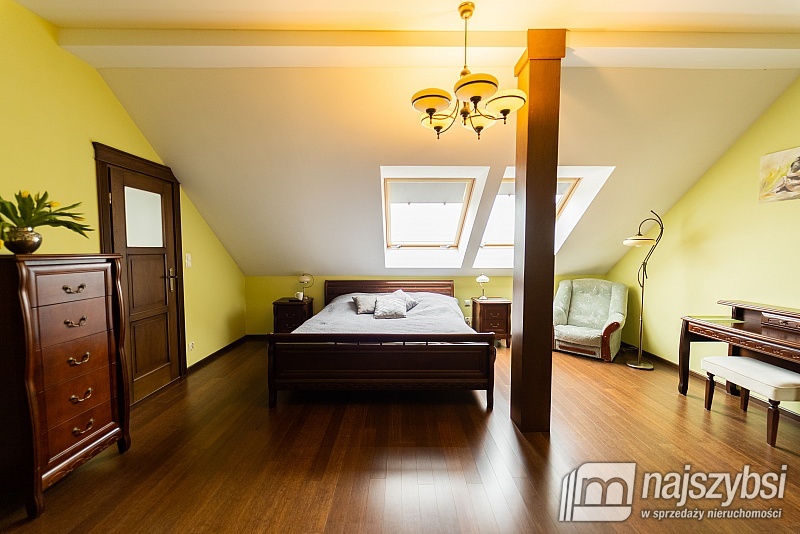 Stare Czarnowo- posiadłość idealna pod inwestycję (30)