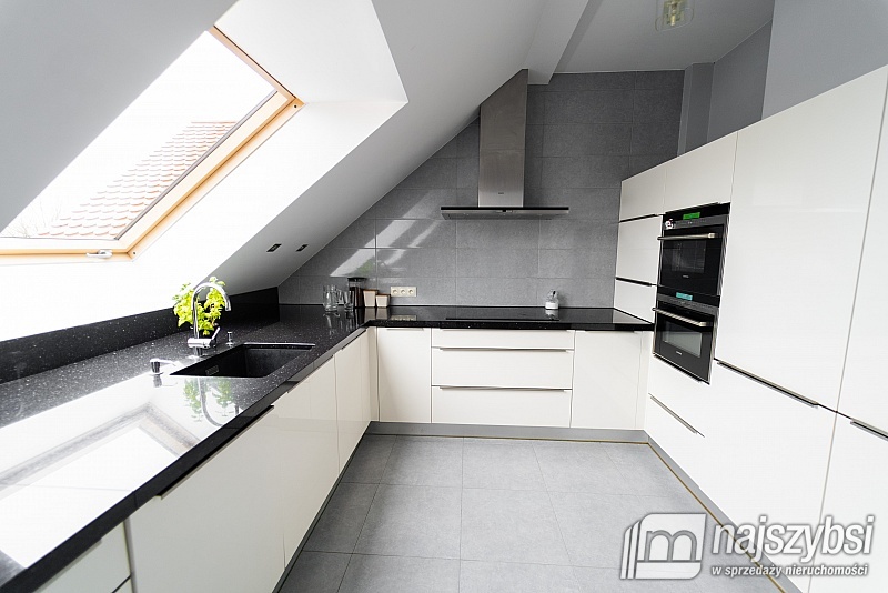 Stare Czarnowo- posiadłość idealna pod inwestycję (33)