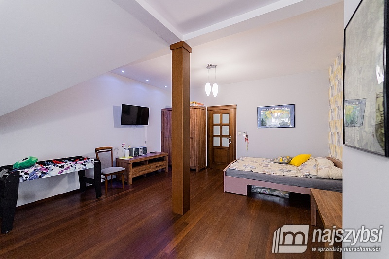 Stare Czarnowo- posiadłość idealna pod inwestycję (37)