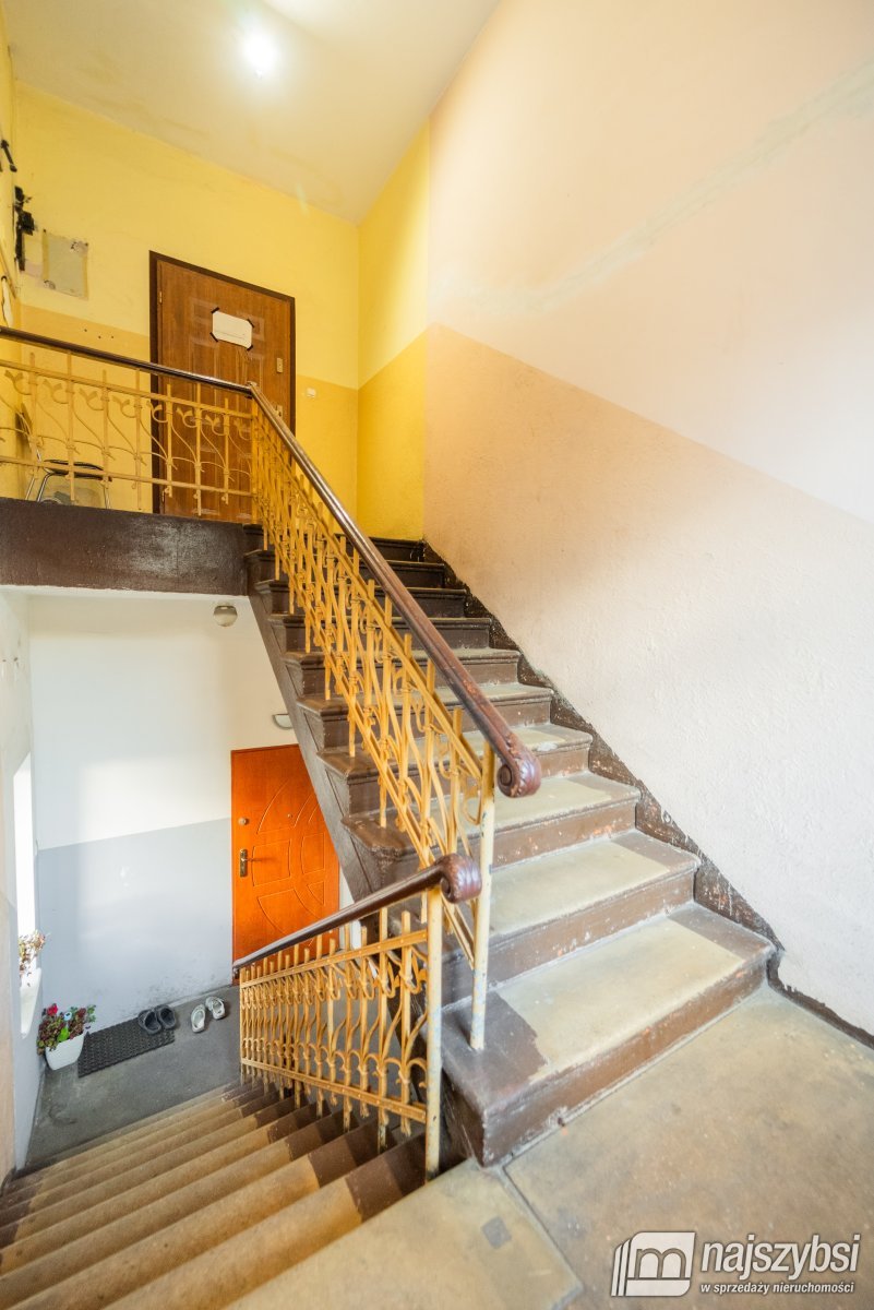 Dobra- nieruchomość pod wynajem 284.36m2 (29)