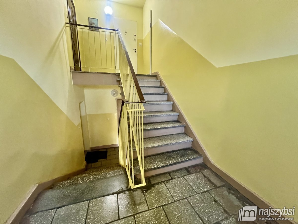 Szczecin - Przestronne mieszkanie z balkonem  (18)