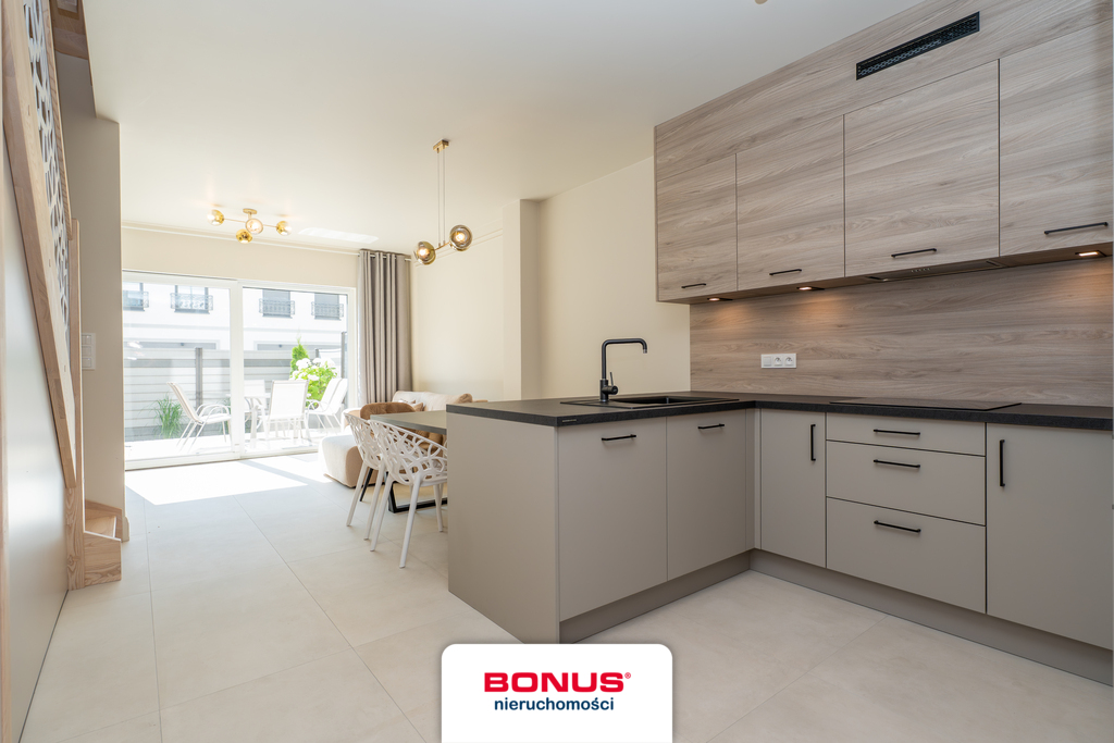 Apartamenty 100m2, ok. 150m do morza w Rewalu (28)