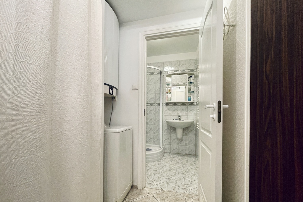 Słoneczne mieszkanie 2 pokojowe w porcie (10)