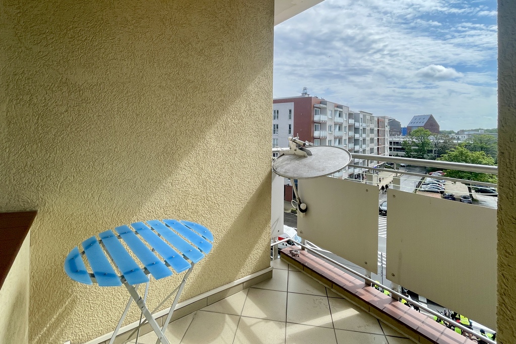 Słoneczne mieszkanie 2 pokojowe w porcie (3)