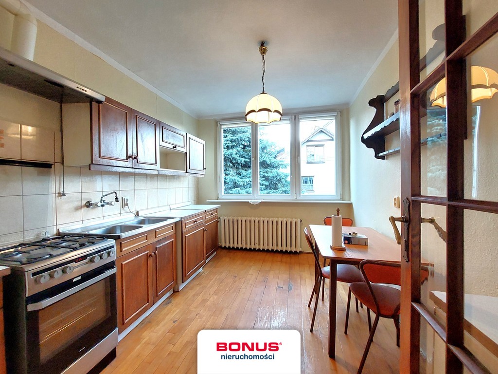 4-pokojowy dom na wynajem na Gumieńcach ! (10)