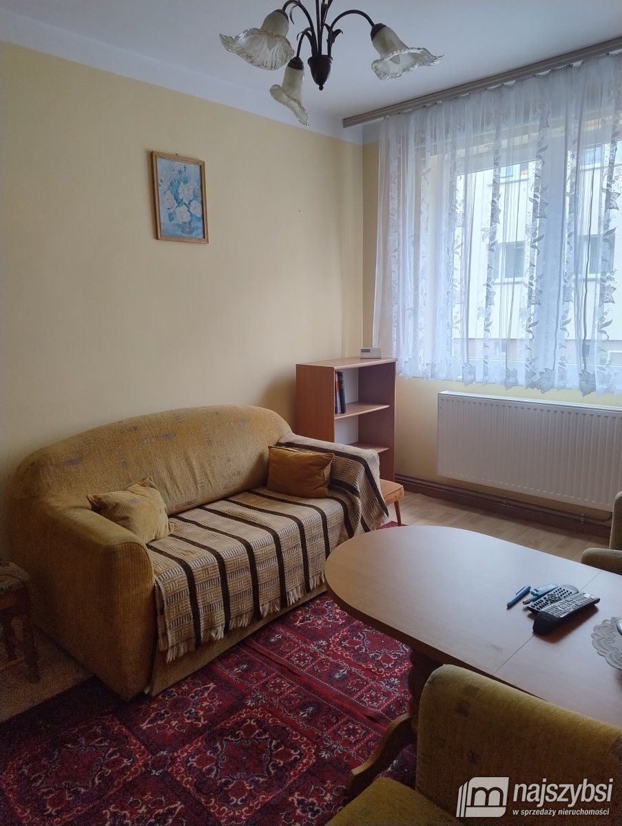 PŁOTY - MIESZKANIE 2 POKOJOWE W CENTRUM MIASTA (4)