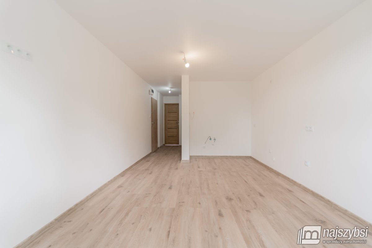 Radowo Małe - 2 pokoje po generalnym remoncie (11)