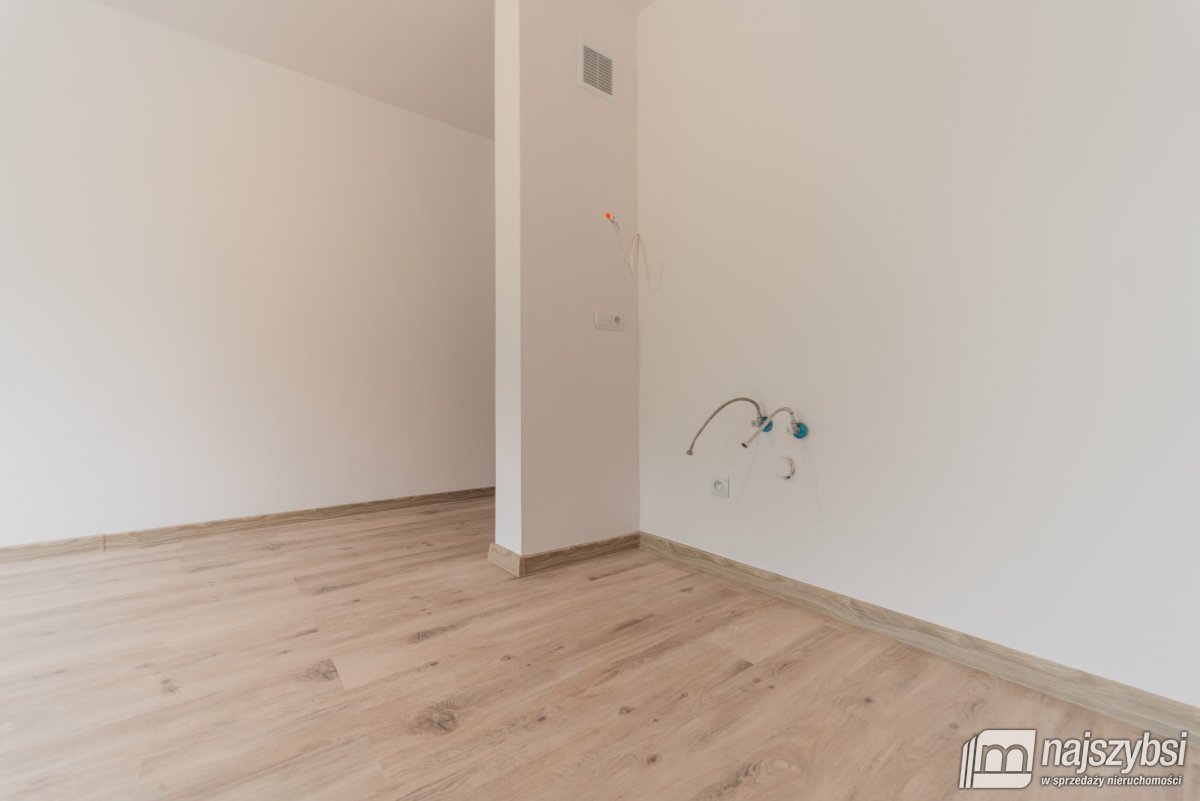 Radowo Małe - 2 pokoje po generalnym remoncie (12)