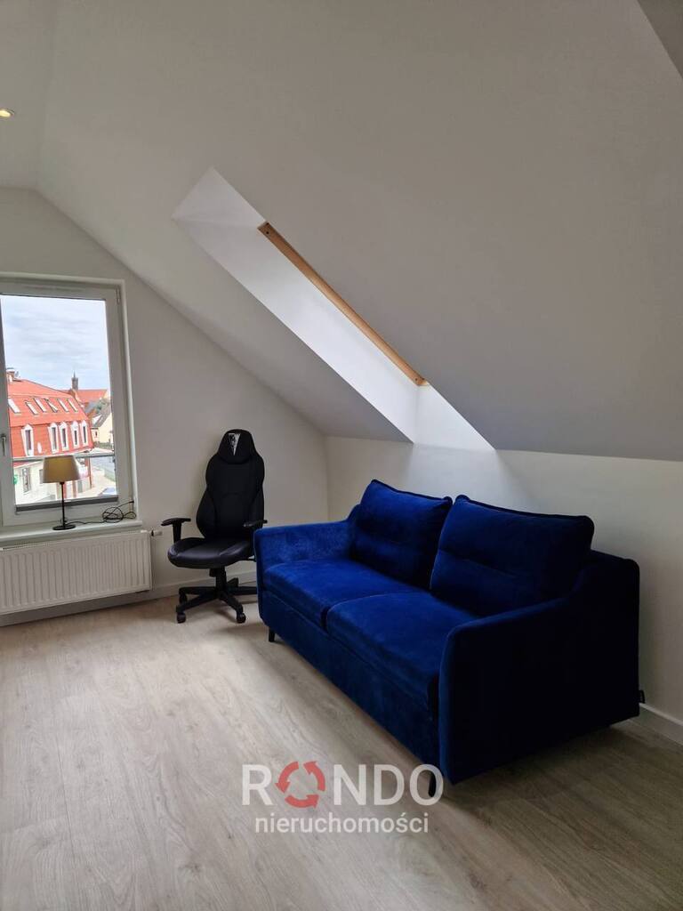 Dwupoziomowe mieszkanie  przy ul. Okulickiej (5)