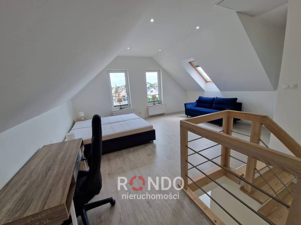 Dwupoziomowe mieszkanie  przy ul. Okulickiej (6)