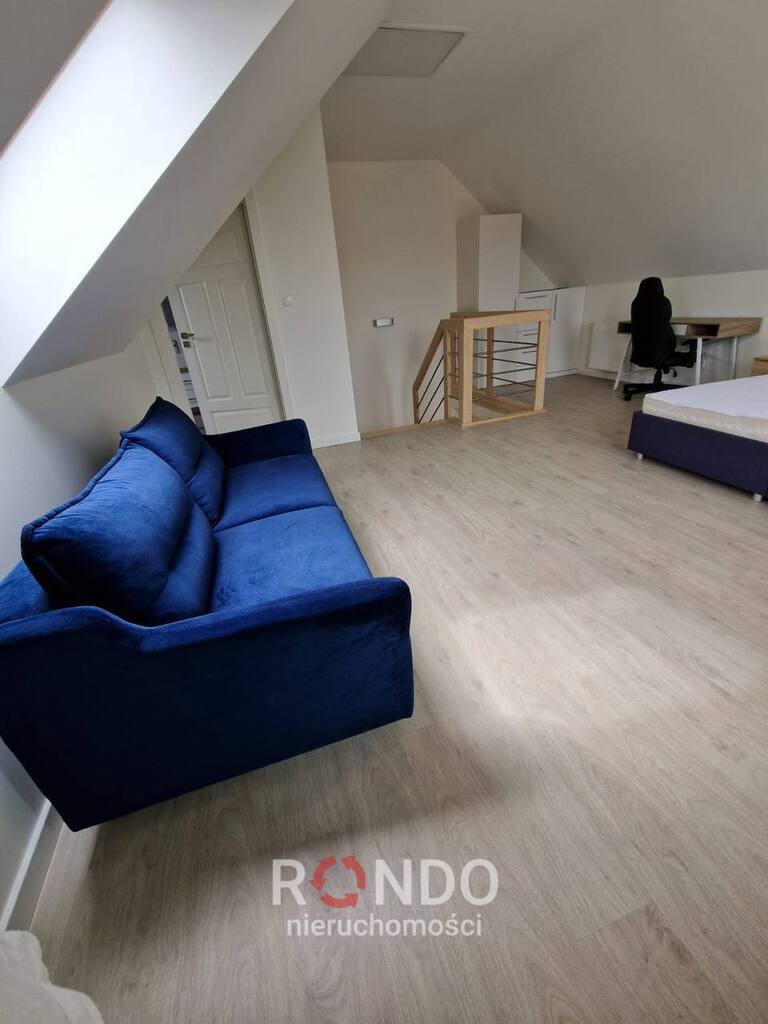 Dwupoziomowe mieszkanie  przy ul. Okulickiej (7)