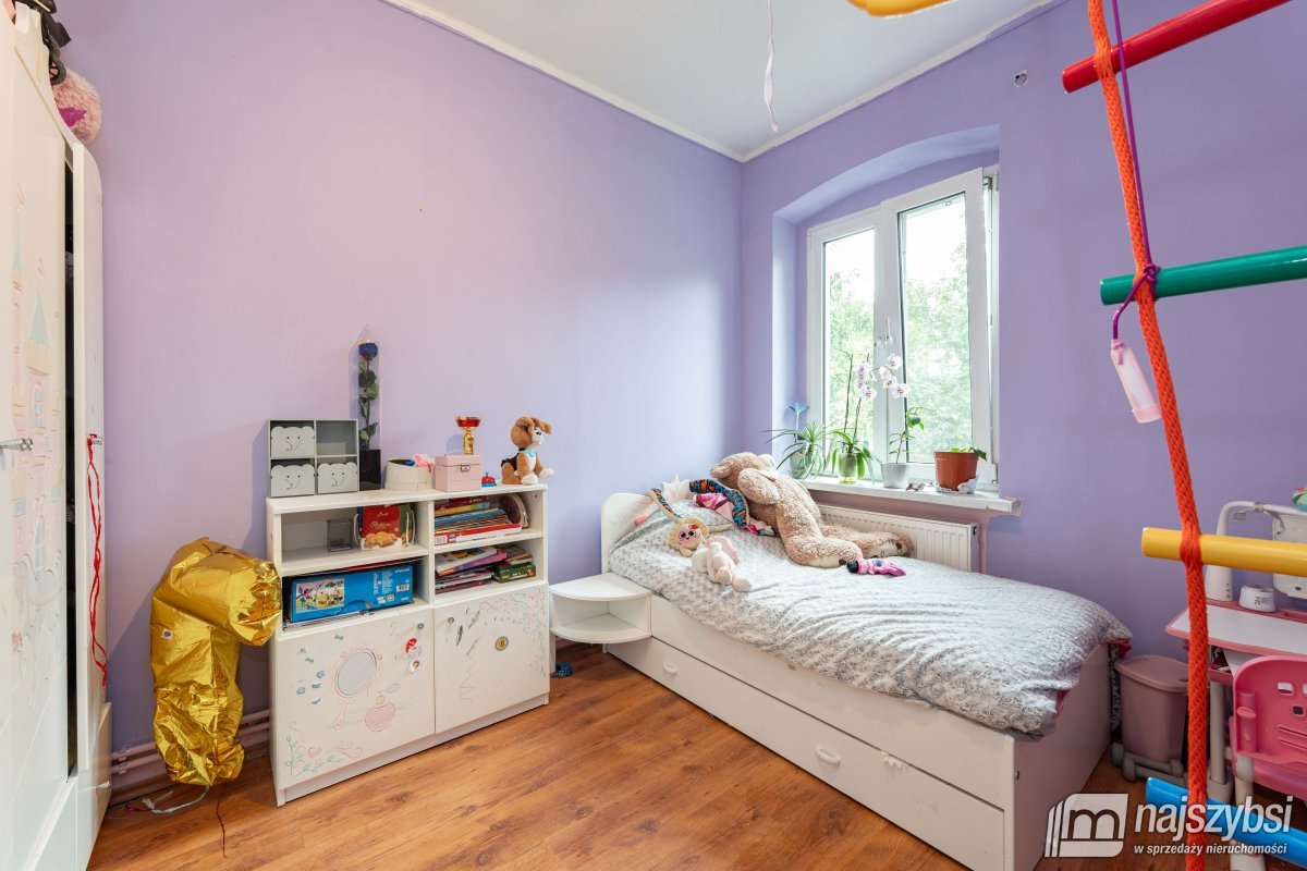 Płoty- Mieszkanie 3 pok z garażem  (13)