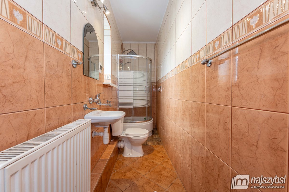 Płoty- Mieszkanie 3 pok z garażem  (15)