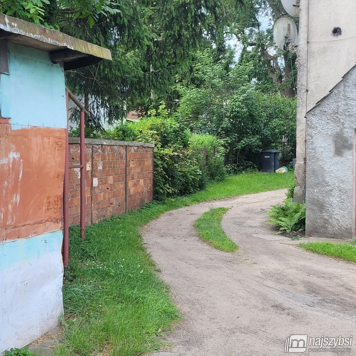 Płoty- Mieszkanie 3 pok z garażem  (18)