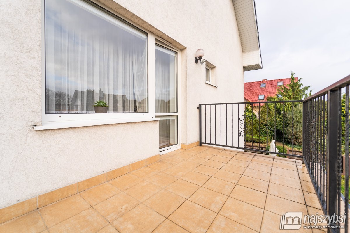 Kołobrzeg- dom pensjonatowy w cichej okolicy (27)