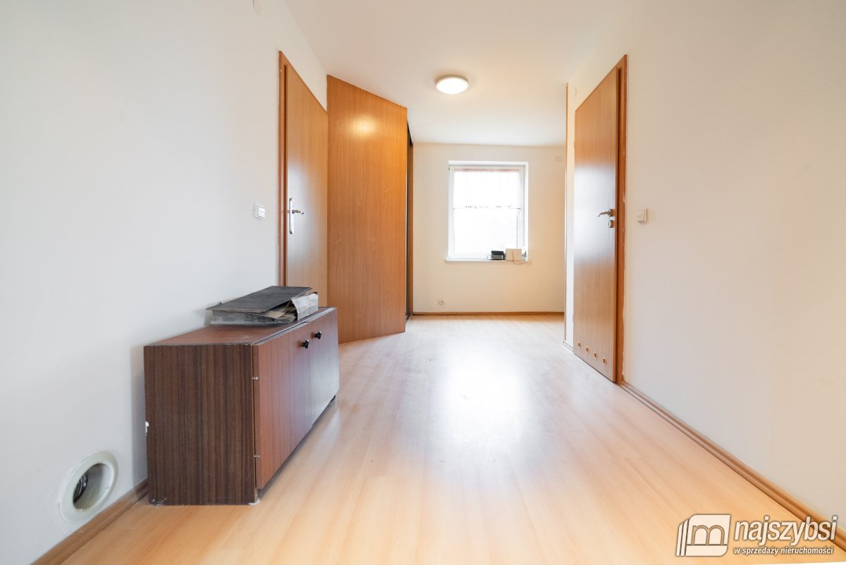 Nowogard - dom wolnostojący w centrum miasta (14)