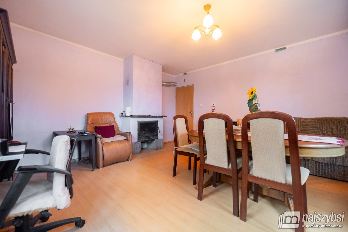 Nowogard - dom wolnostojący w centrum miasta (16)