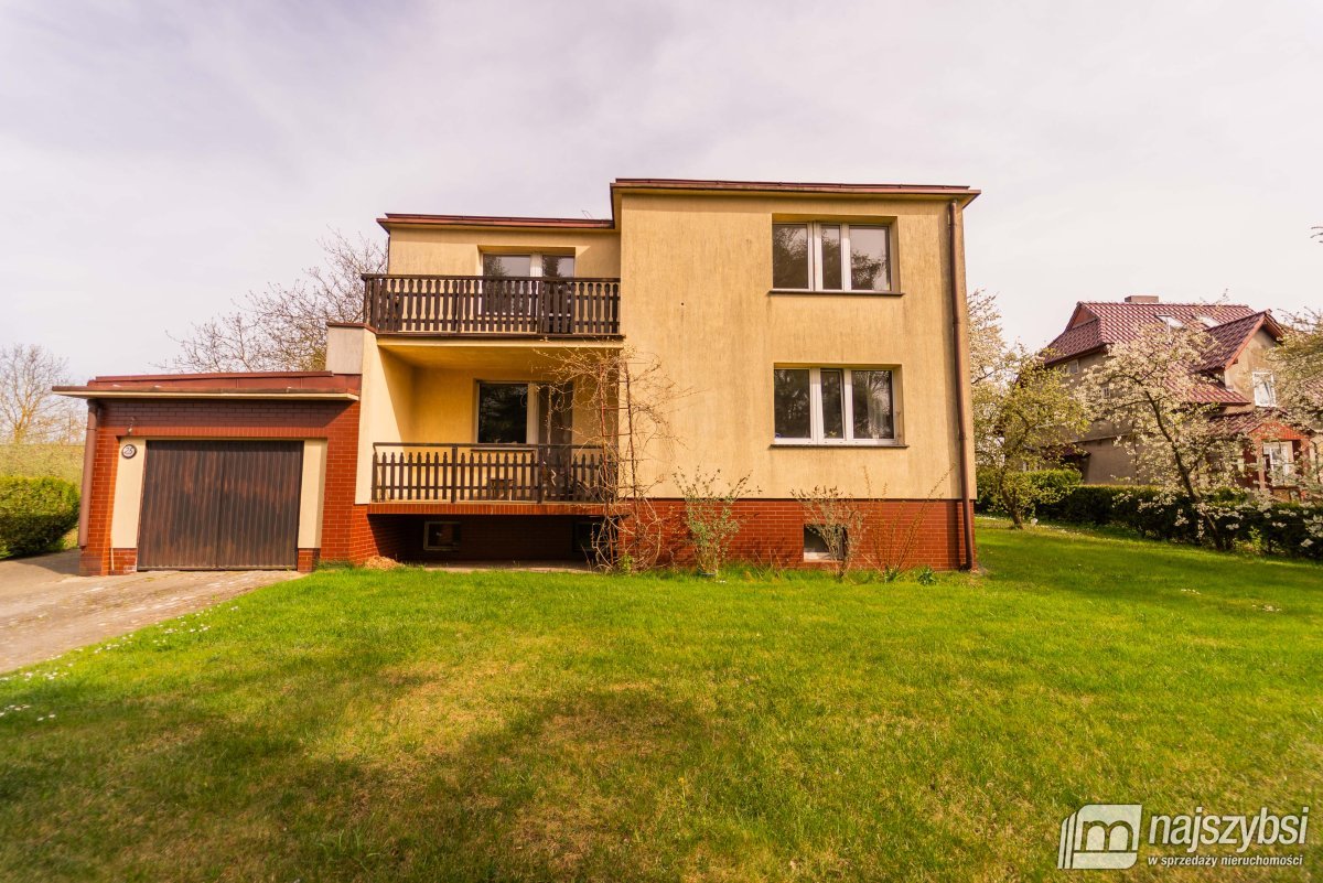 Nowogard - dom wolnostojący w centrum miasta (5)