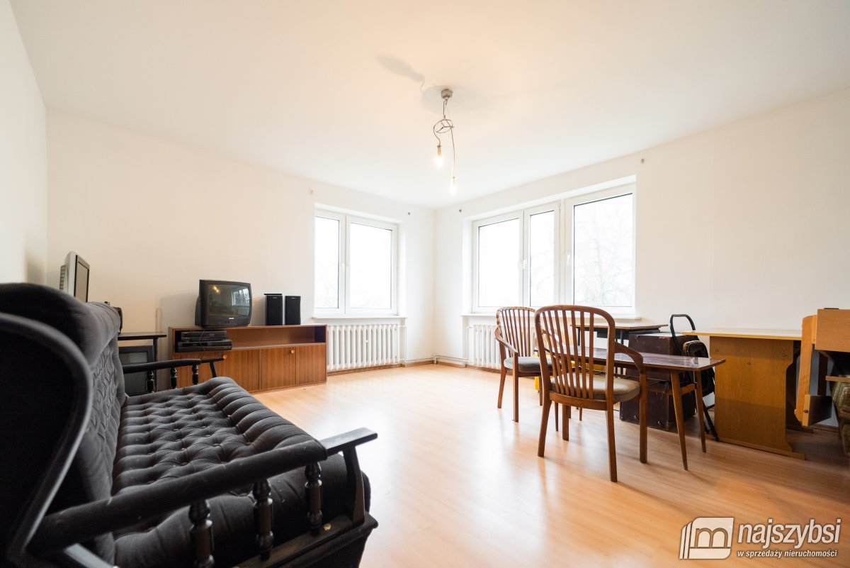 Nowogard - dom wolnostojący w centrum miasta (8)