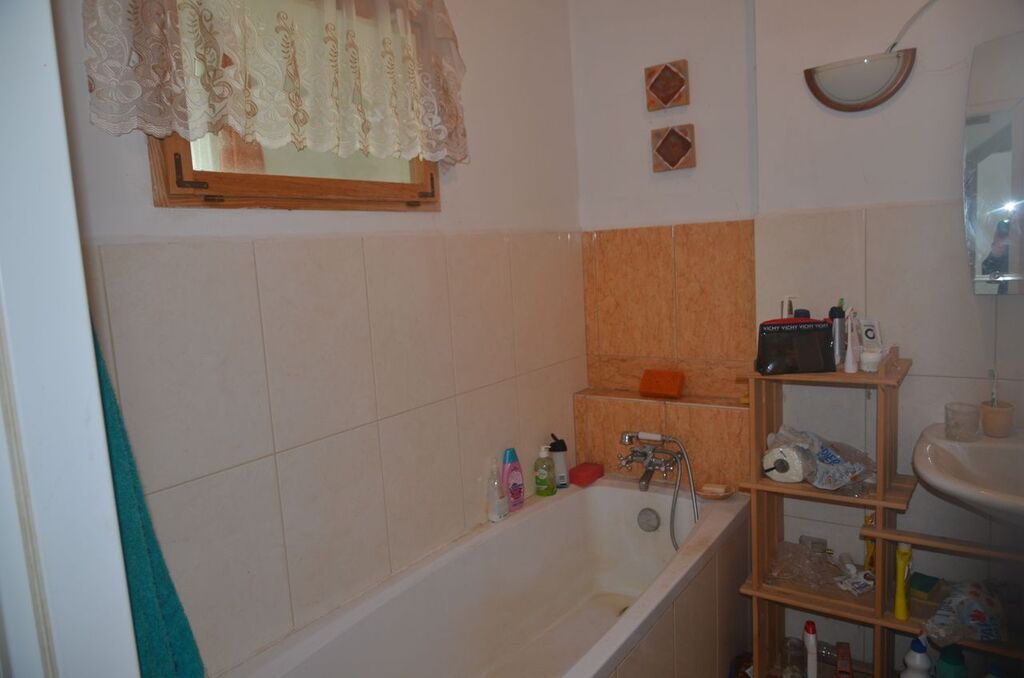 Gospodarstwo 8 ha z domem 9 km od morza !!! (15)