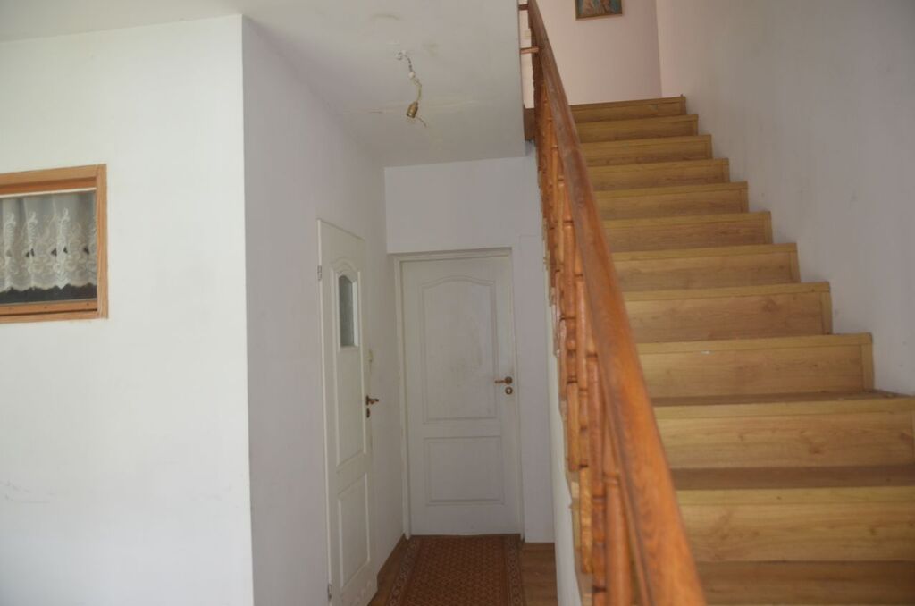 Gospodarstwo 8 ha z domem 9 km od morza !!! (16)