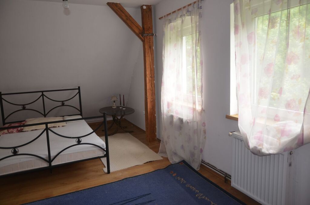 Gospodarstwo 8 ha z domem 9 km od morza !!! (19)