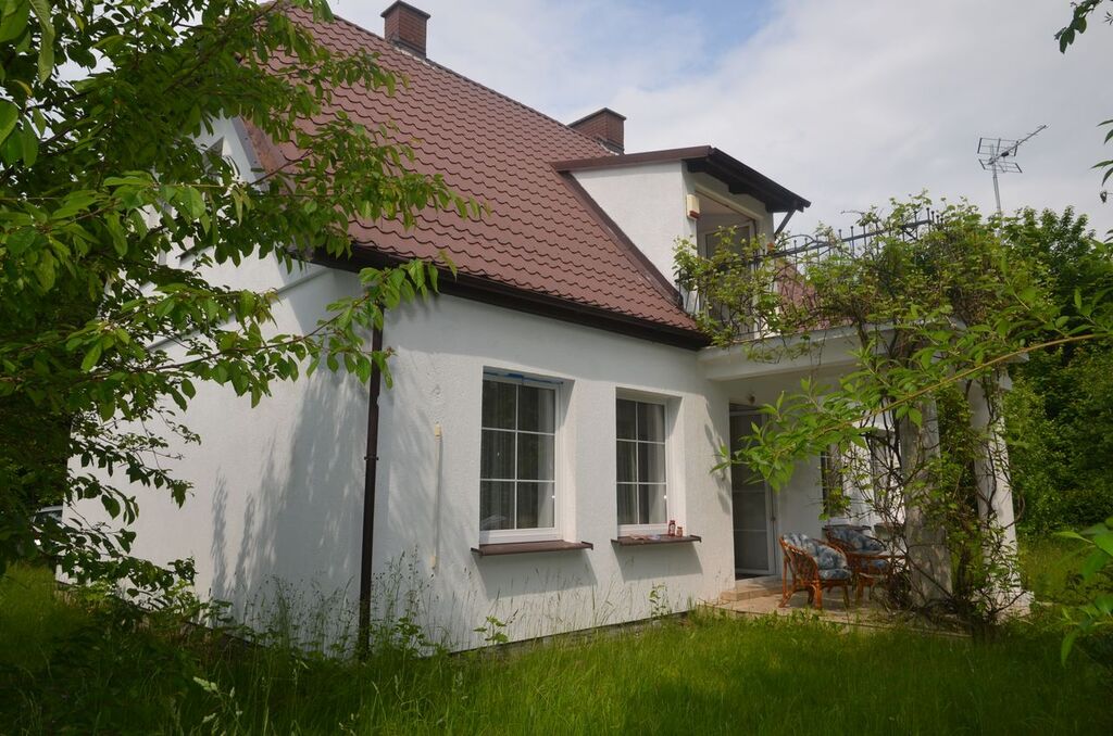 Gospodarstwo 8 ha z domem 9 km od morza !!! (2)